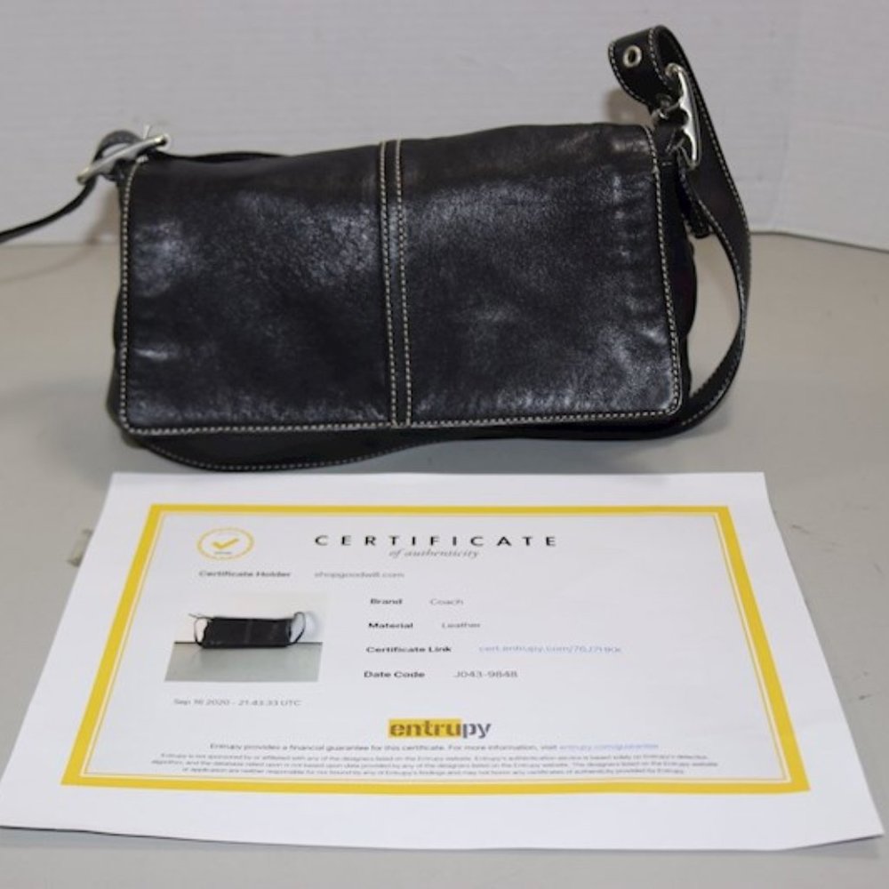 VINTAGE Coach Black Leather Shoulder Bag